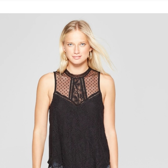 ISO Xhilaration lace sleveless top front Target - Picture 2 of 2